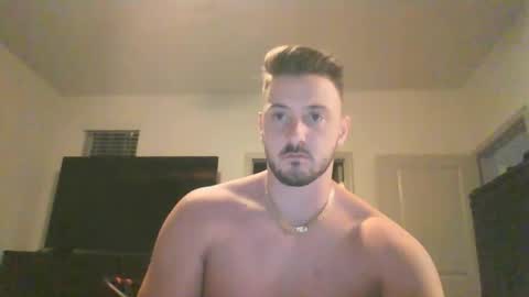 Snapshot of skinnyguylongdick1 chatting on 12.29.24 skinnyguylongdick1 online show from 12.29.24
