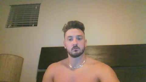 Snapshot of skinnyguylongdick1 chatting on 02.15.25 skinnyguylongdick1 online show from 02.15.25