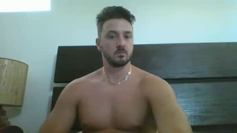 Snapshot of skinnyguylongdick1 chatting on 02.23.25 skinnyguylongdick1 online show from 02.23.25