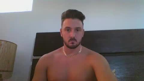 Snapshot of skinnyguylongdick1 chatting on 02.25.25 skinnyguylongdick1 online show from 02.25.25