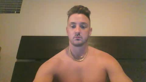 Snapshot of skinnyguylongdick1 chatting on 09.29.25 skinnyguylongdick1 online show from 09.29.25