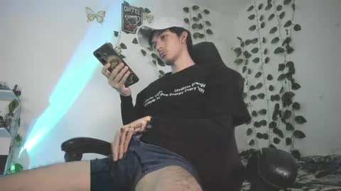 skiny_dann online show from 04.07.26