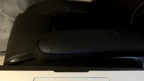 Snapshot of skizzle14 chatting on 03.11.26 skizzle14 online show from 03.11.26