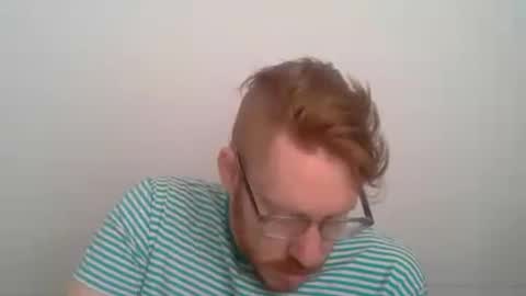 Snapshot of sklave_s chatting on 05.01.26 sklave_s online show from 05.01.26
