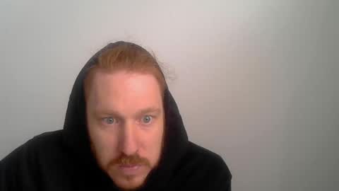 Snapshot of sklave_s chatting on 06.12.26 sklave_s online show from 06.12.26