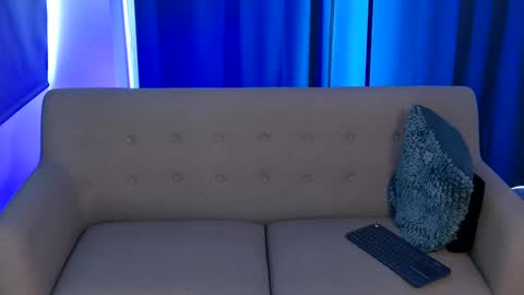 Liam Vokov online show from 10.04.25