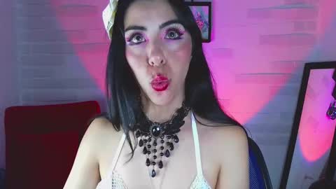  Mile     online show from 02.04.25