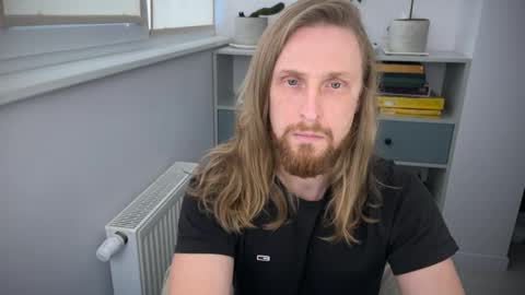 sky_guy25 online show from 11.13.25