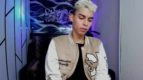 Snapshot of sky_jules chatting on 01.18.26 Daniel online show from 01.18.26