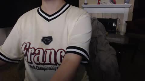 SKYLE   online show from 10.23.25