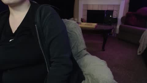 SKYLE   online show from 04.21.26