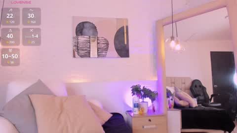    online show from 01.30.25