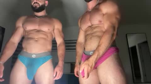 Skyler Flexes online show from 04.23.26