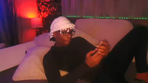 skyonetoo3 online show from 12.13.25