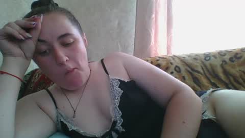 Snapshot of skyressie333 chatting on 06.25.26 skyressie333 online show from 06.25.26