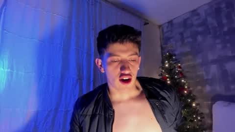 Snapshot of skyrid3r chatting on 12.16.25 Skyrider online show from 12.16.25