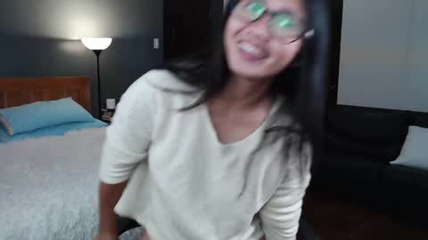 Snapshot of skytime96 chatting on 01.16.25 Sky online show from 01.16.25