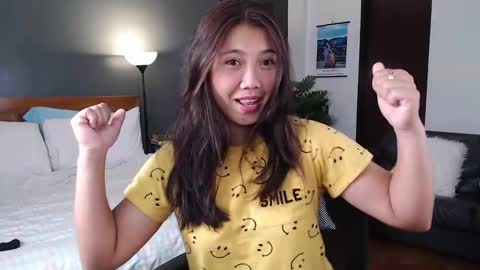 Snapshot of skytime96 chatting on 03.03.25 Sky online show from 03.03.25