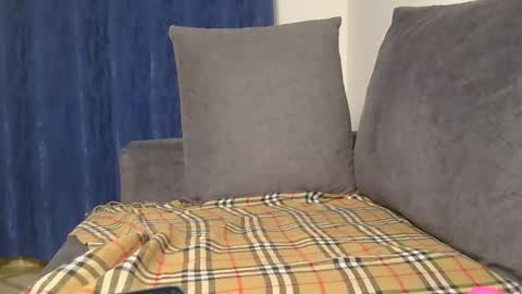 Bella online show from 11.30.25