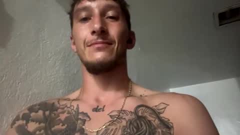 Snapshot of skyydaddy9 chatting on 10.13.25 skyydaddy9 online show from 10.13.25