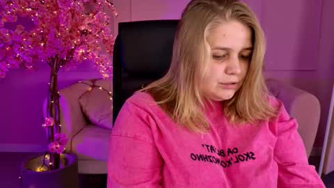 Slada Deew online show from 09.29.25