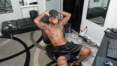 nasty twitter KASHCARTERATL online show from 10.22.25