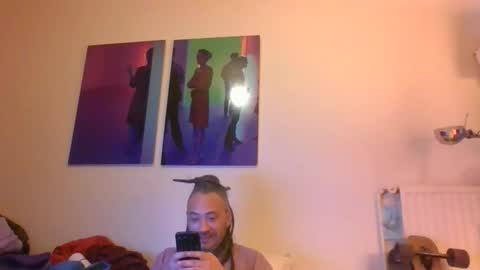 Snapshot of slashfantasy chatting on 10.27.25 slashfantasy online show from 10.27.25