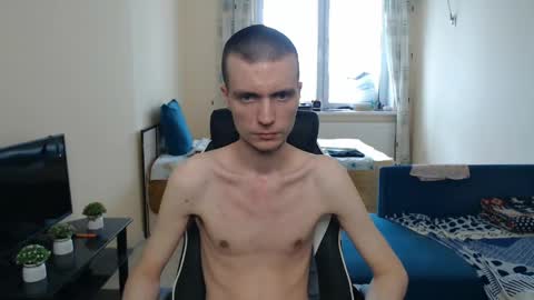 Snapshot of slavaxxx777 chatting on 05.14.26 Slava GAY. PVT OPEN. online show from 05.14.26