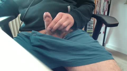 slave_bitch_boy online show from 09.15.25