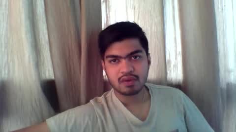 Snapshot of slavesj18 chatting on 11.29.25 Add me on hangout sjcool1998 online show from 11.29.25