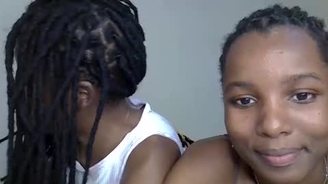 sleciah online show from 11.28.25