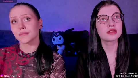 Snapshot of sleepingduo chatting on 05.31.26 Hi We are Iva and Angela Nice to meet u 3 online show from 05.31.26
