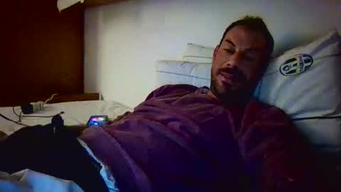 Snapshot of slevin1983 chatting on 12.10.24 slevin online show from 12.10.24