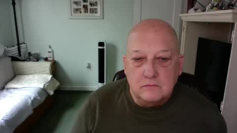 Snapshot of slick50000 chatting on 03.04.25 slick50000 online show from 03.04.25