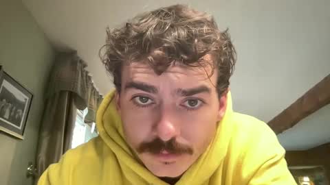 Snapshot of slickmass chatting on 09.17.25 SlickMass online show from 09.17.25