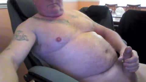 Snapshot of slider69m chatting on 12.23.24 slider69m online show from 12.23.24