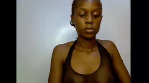Snapshot of slim_candy12 chatting on 05.25.26 Lily online show from 05.25.26