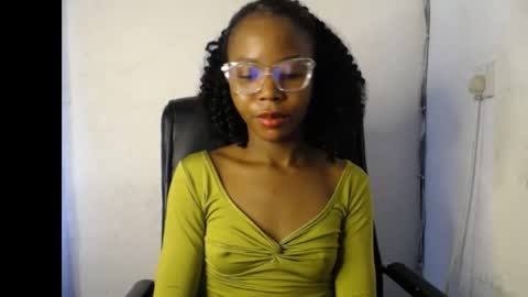 Crystal online show from 04.23.26