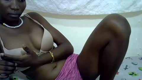 Snapshot of slim_kiteey chatting on 06.07.26 slim_kiteey online show from 06.07.26