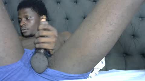 Snapshot of slim_long01 chatting on 02.26.25 slim long01 online show from 02.26.25