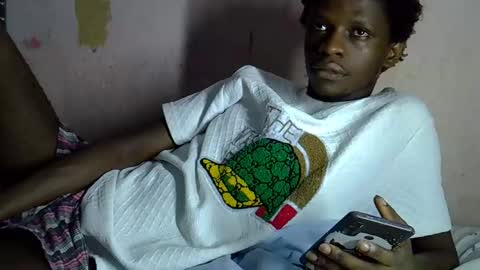 slim long01 online show from 10.29.25