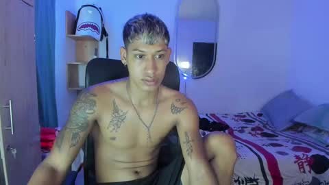 Snapshot of slim_master12 chatting on 02.19.25 slim_master12 online show from 02.19.25