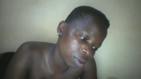 slim_petite_ebony online show from 12.21.24