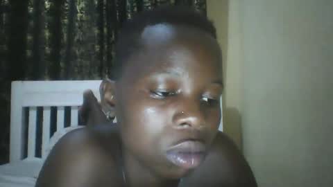 slim_petite_ebony online show from 12.25.24