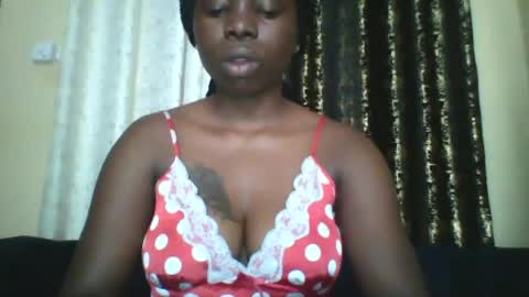 Snapshot of slim_petite_ebony chatting on 07.19.26 slim_petite_ebony online show from 07.19.26