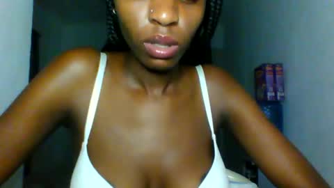 slimandthick1 online show from 04.03.26