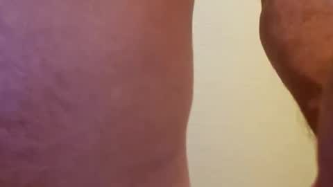 Snapshot of slimjimorange9 chatting on 09.21.25 slimjimorange9 online show from 09.21.25