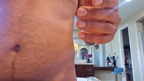 Snapshot of slimjimorange9 chatting on 09.24.25 slimjimorange9 online show from 09.24.25