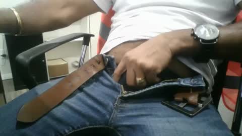 Snapshot of slimjimorange9 chatting on 10.07.25 slimjimorange9 online show from 10.07.25