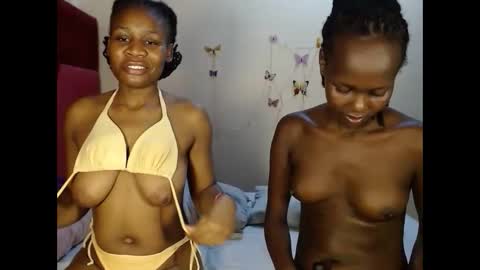 slimmy_kitties online show from 11.18.25